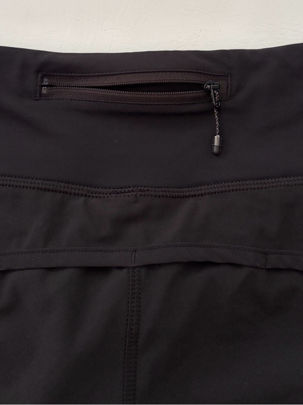 Lululemon Women’s Shorts Run Times
Short II 4" BLACK Lined Size 10 - Picture 11 of 16